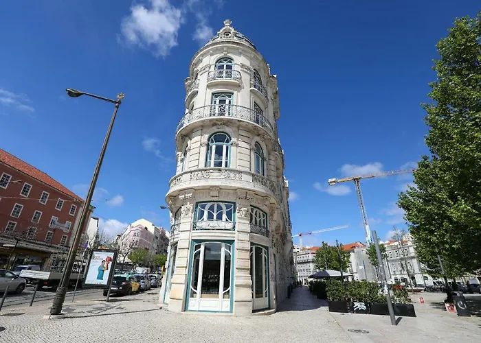 4 Bedroom Apartment On The City Center