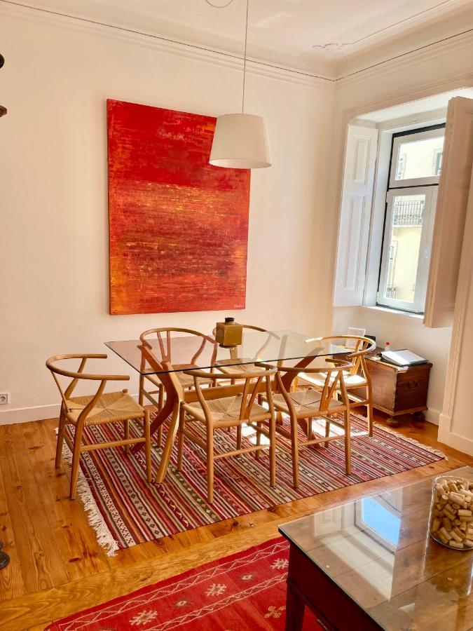 4 Bedroom On The Center Apartment *